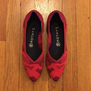 Sale! Rothy's Red Camo Point Size 10 (fits ~9.5)